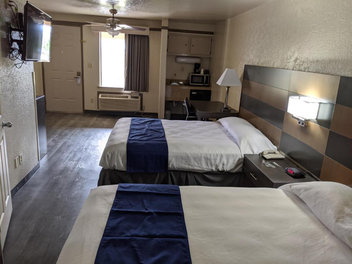 Atrium Inn Fort Stockton Dış mekan fotoğraf